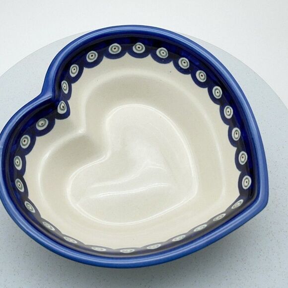 Boleslawiec Pottery Heart Shaped Bowl 6" Peacock Eye Flowers Dish Made in Poland - Picture 3 of 15